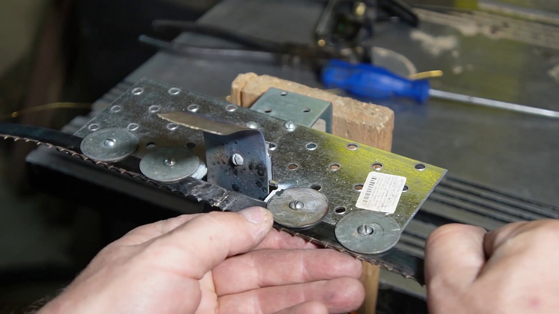 установка пильной ленты